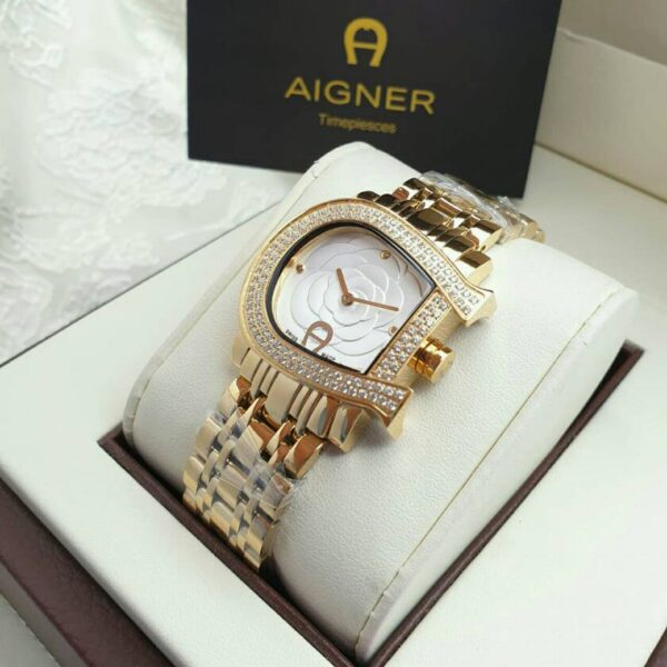 ساعة اقنر نسائيه درجه اولى وتس0558054211