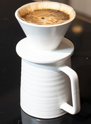 ايكي ايك مجموعة أدوات القهوة بالتنقيط من ترافيل V60، الكل في 1، حقيبة حمل محمولة، مجموعة مكونة من 7 قطع من ماكينة صنع القهوة، مجموعة أدوات إكسسوارات القهوة اليدوية