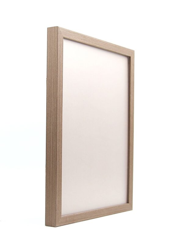 سويتش مجموعات إطارات بإطار خارجي مقاس 56×77 سم و35×45 سم وحجم الصورة 20×28 بوصات مناسب لـ 4 إطارات و12×16 بوصات مناسب لإطارين، لون بني بني 6pcs/set outer frame size: 4pcs L56xH77xT3.1cm + 2pcs L35xH45xT3.1cm for photo size: 4pcs 20×28"+ 2pcs 12×16"بوصة