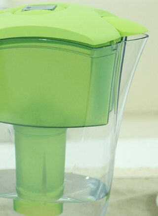 أمال إبريق ماء بتصميم محمول ومزود بنظام ترشيح لمياه شرب نقية وآمنة – لون أخضر أخضر 25.5 x 9.5 x 27سم