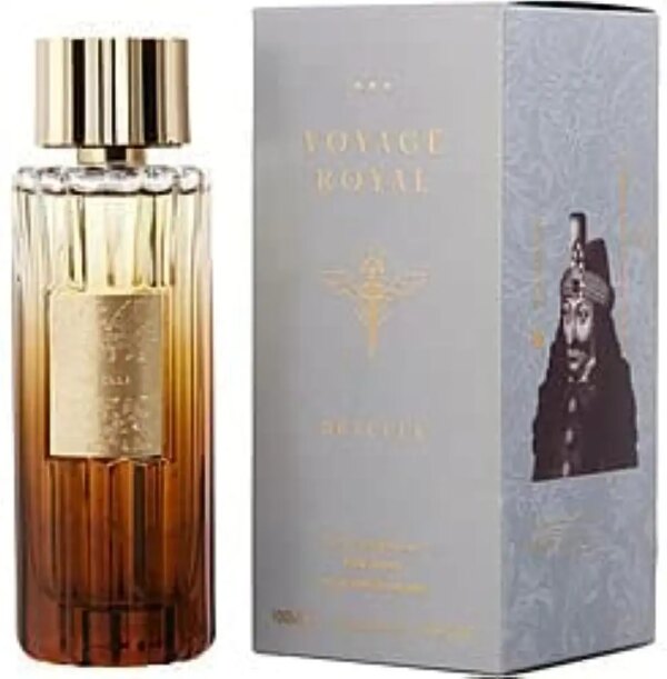 عطر فوياج رويال دراكولا من فوياج رويال، او دي بارفان بخاخ مكثف 3.4 اونصة، للجنسين