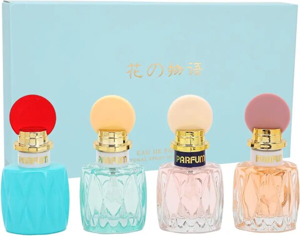 مجموعة عطور من 4 قطع مع صندوق، عطر برائحة الزهور والفواكه الخفيفة تدوم طويلا، هدية للنساء في عيد الحب واعياد الميلاد – عبوة رقيقة، 20 مل × 4 زجاجات