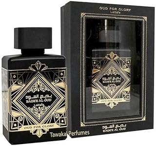 عطر بديع العود اود فور جلوري للرجال او دي بارفان من لطافة، يتميز برائحة شرقية، عطر نيش يفتتح بنفحات تابلية بمكونات قاعدية من العود الهندي والباتشولي، سعة 100 مل (3.4 اونصة)